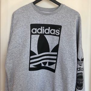 Adidas Sweatshirt
